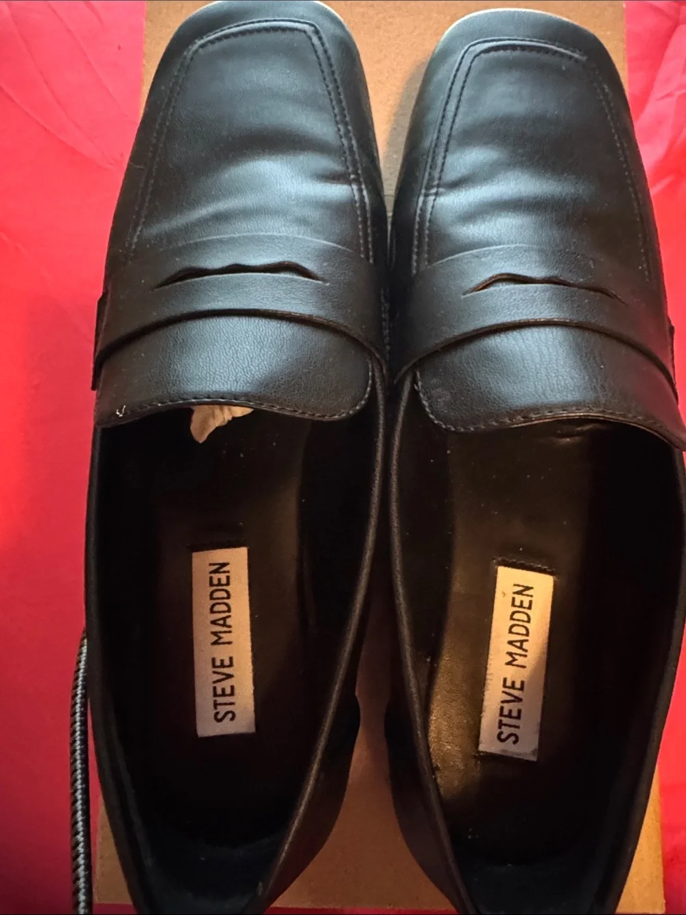 Steve Madden women’s Black Penny Loafers